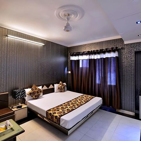 Hotel New Mg Residency Amritsar Exterior foto