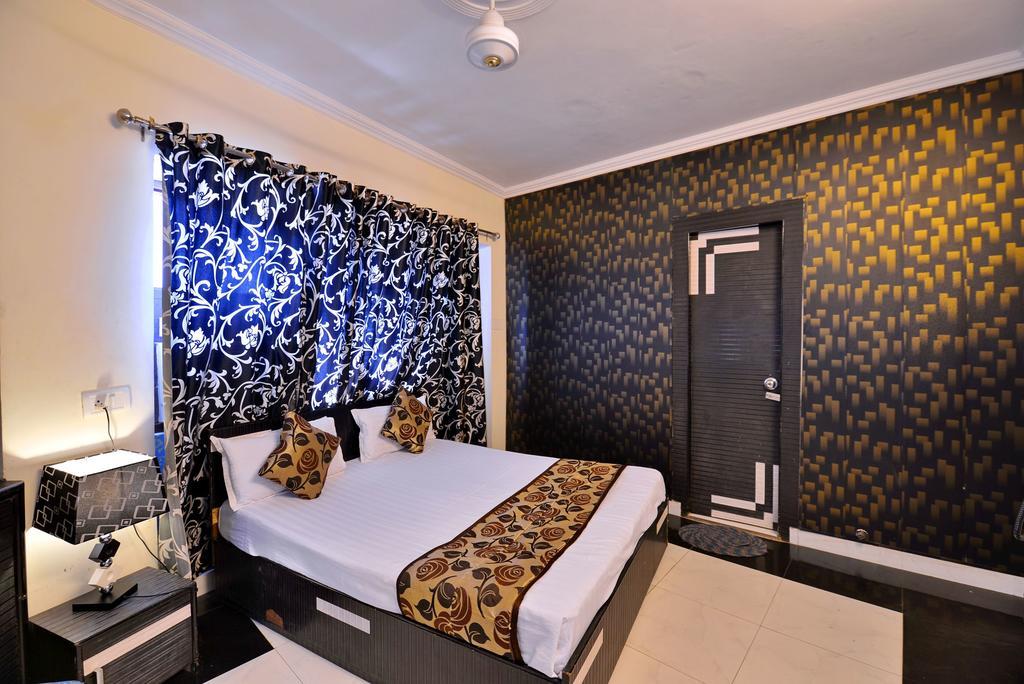 Hotel New Mg Residency Amritsar Exterior foto