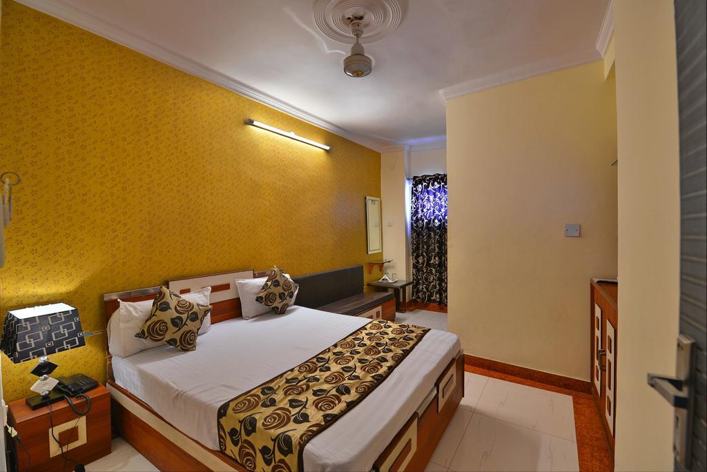 Hotel New Mg Residency Amritsar Exterior foto
